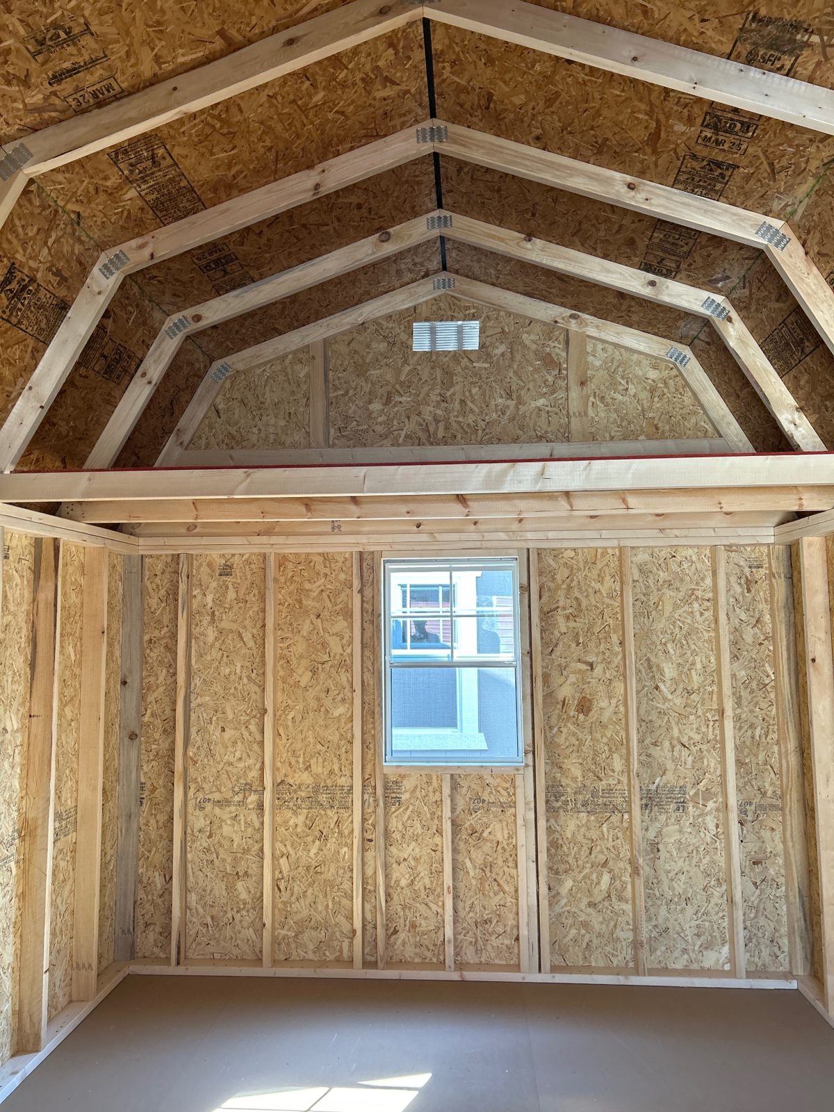 Lofted Barn - 10x16 interior