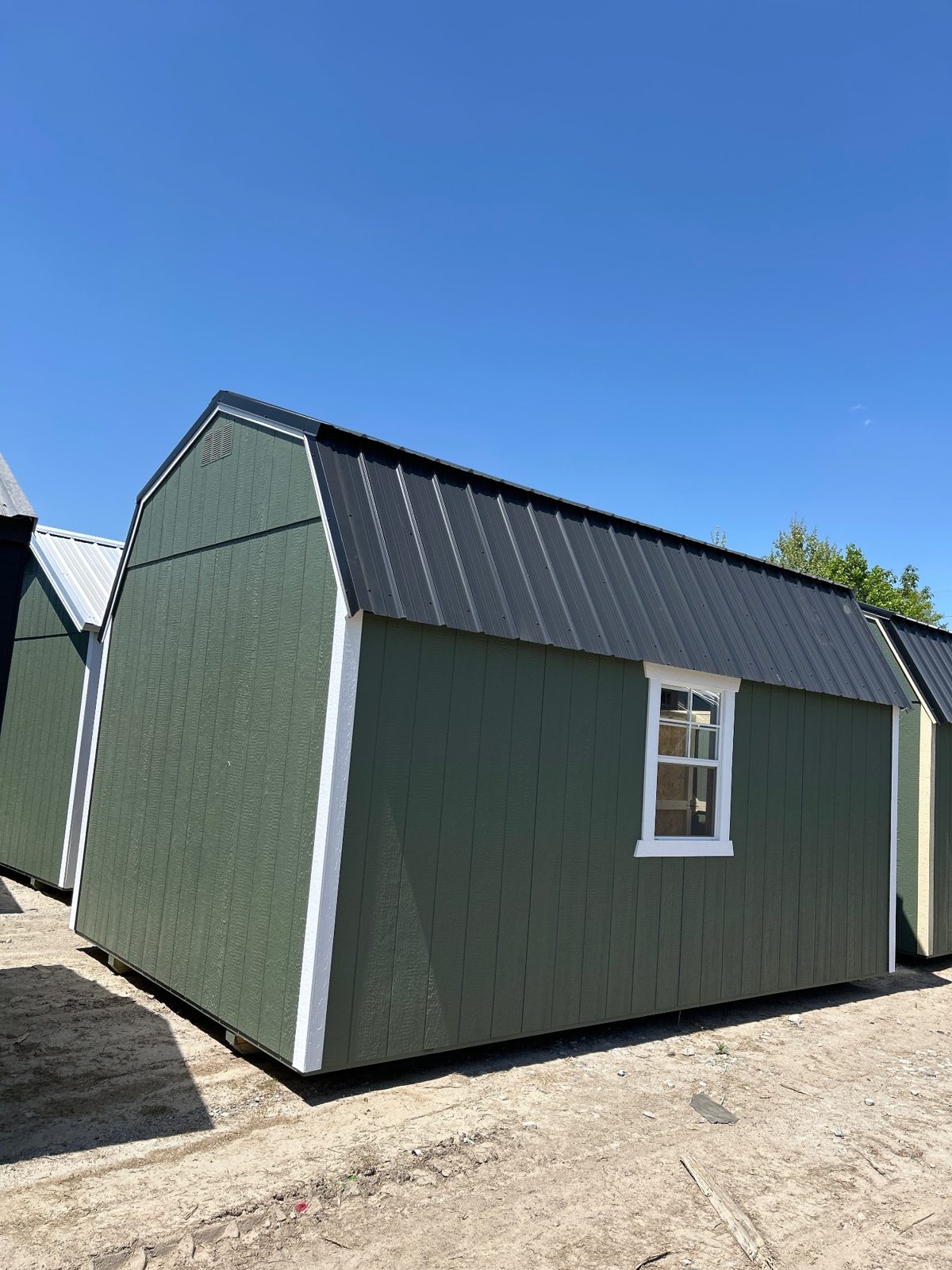 Lofted Barn - 10x16 back