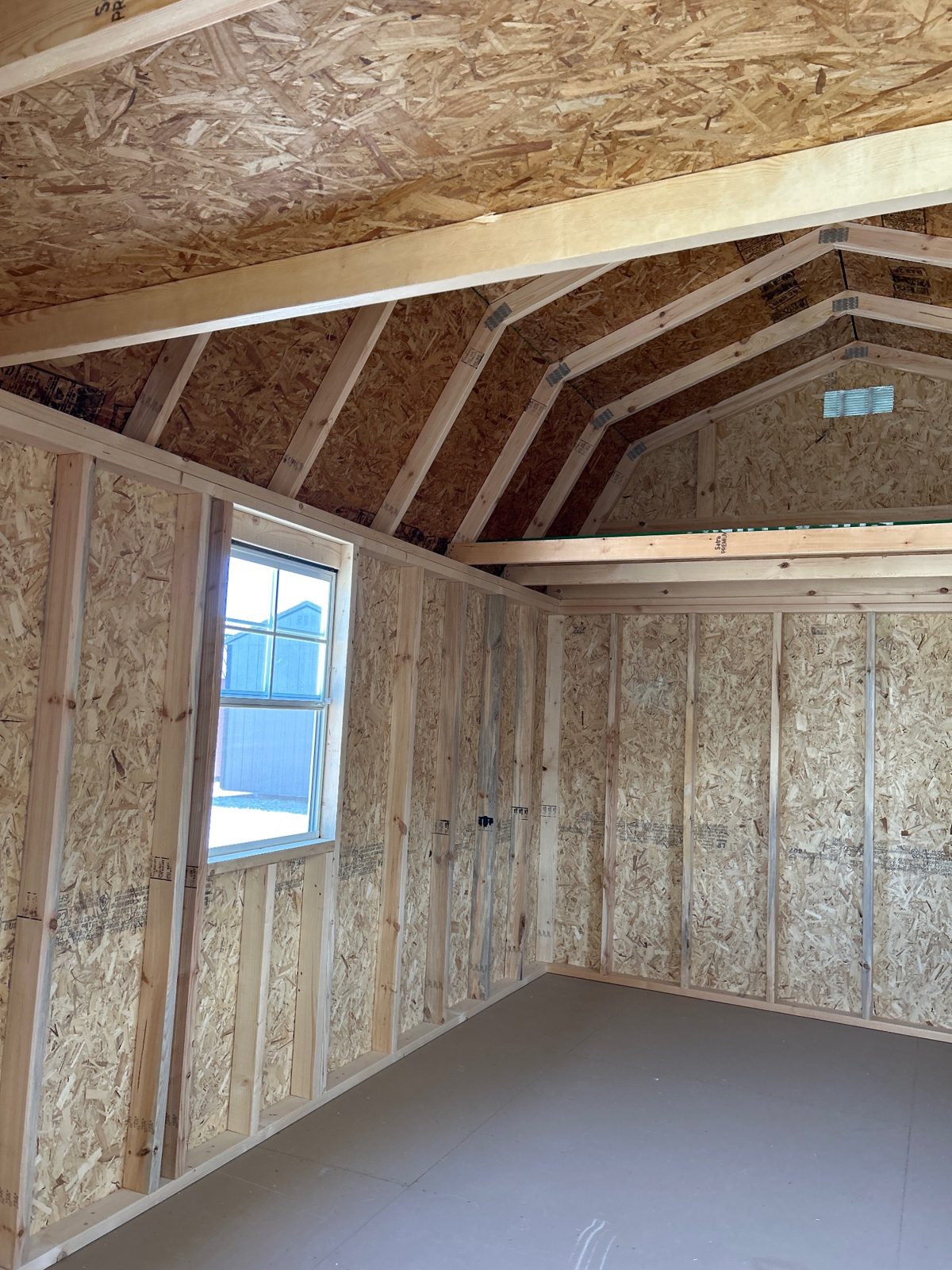 Lofted Barn - 10x16 interior