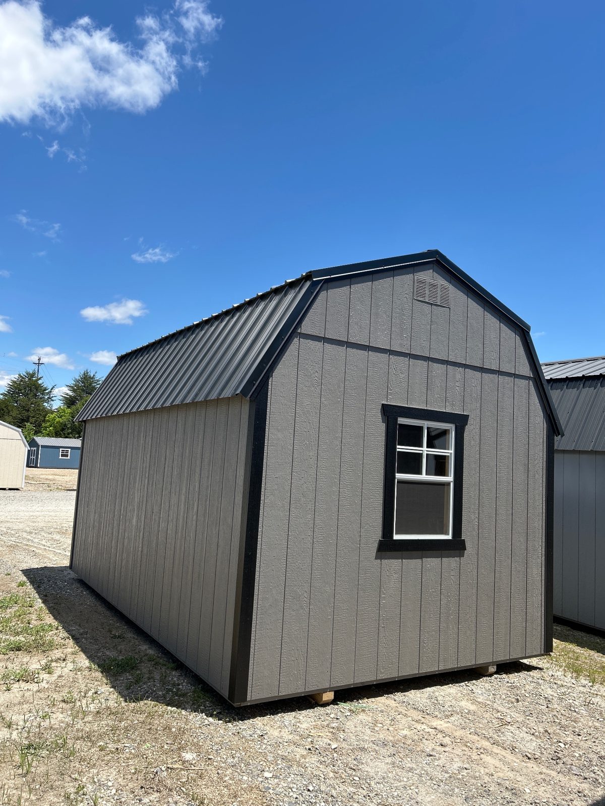 Lofted Barn - 10x16 back