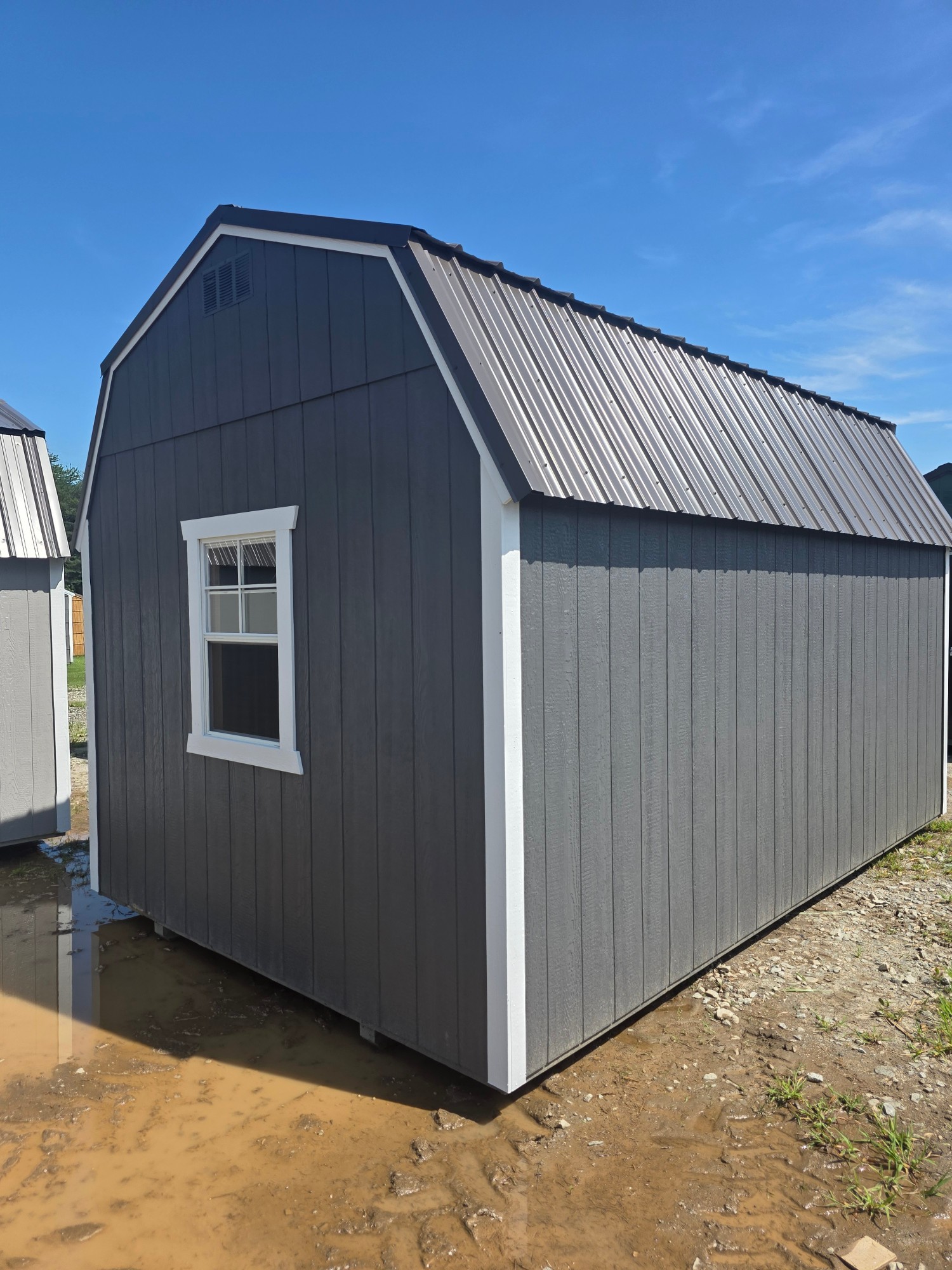 Lofted Barn - 10x16 back