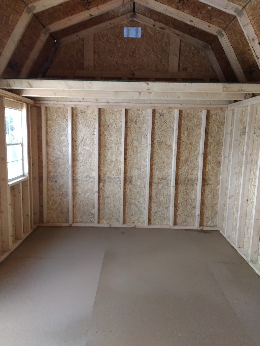 Lofted Barn - 10x16 interior