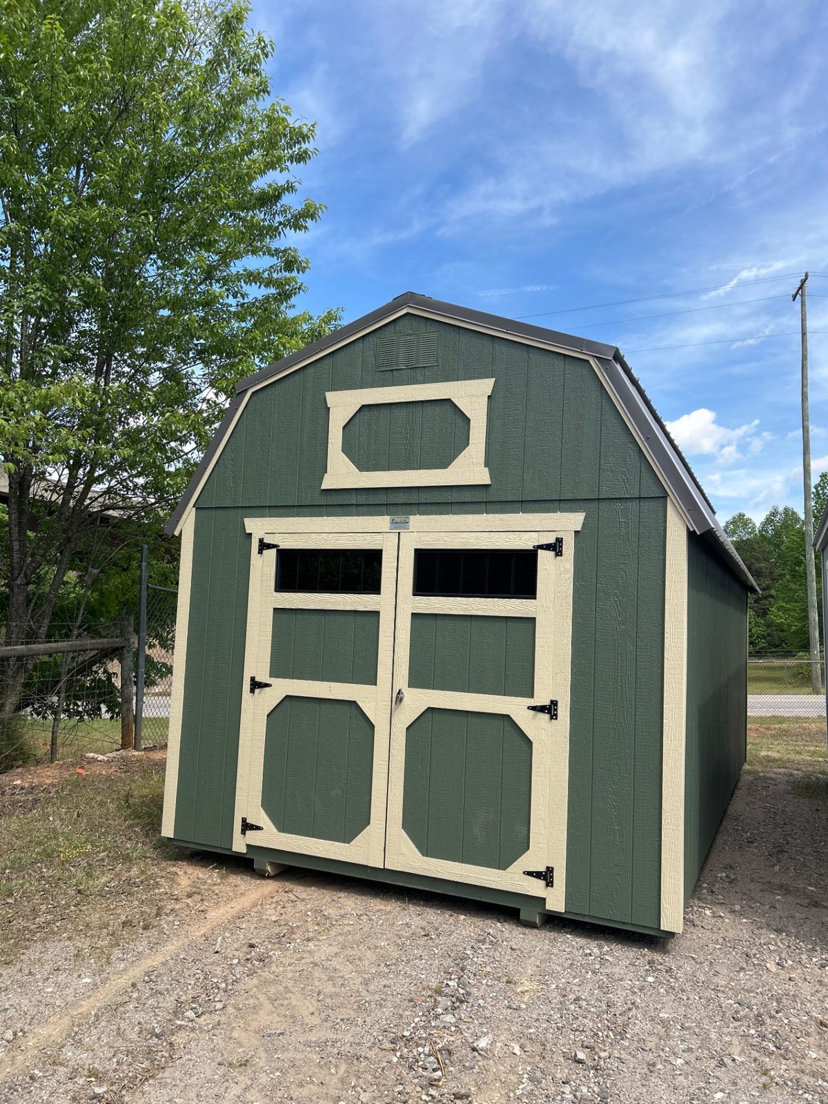 Lofted Barn - 10x20