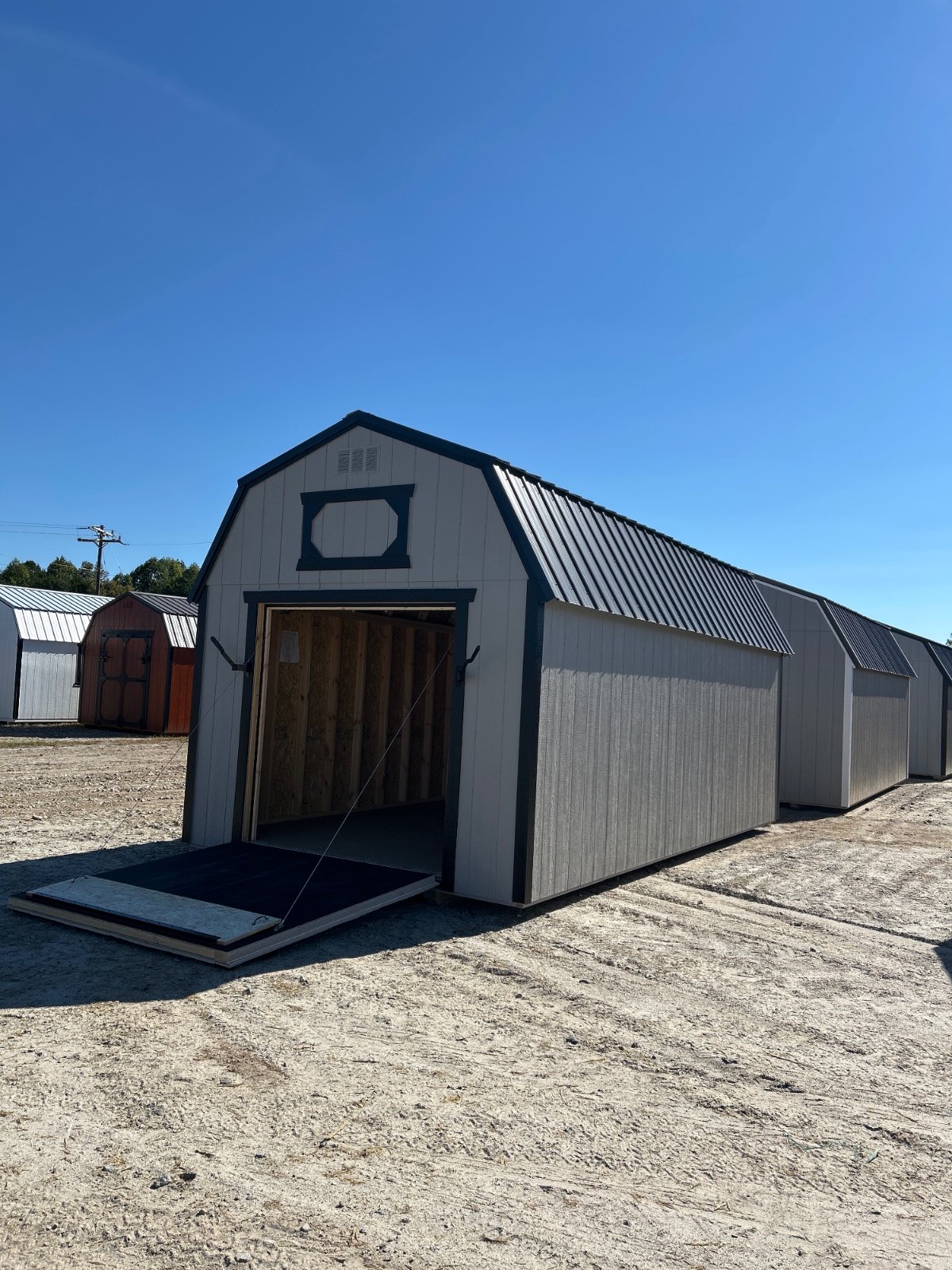 Lofted Barn - 10x20