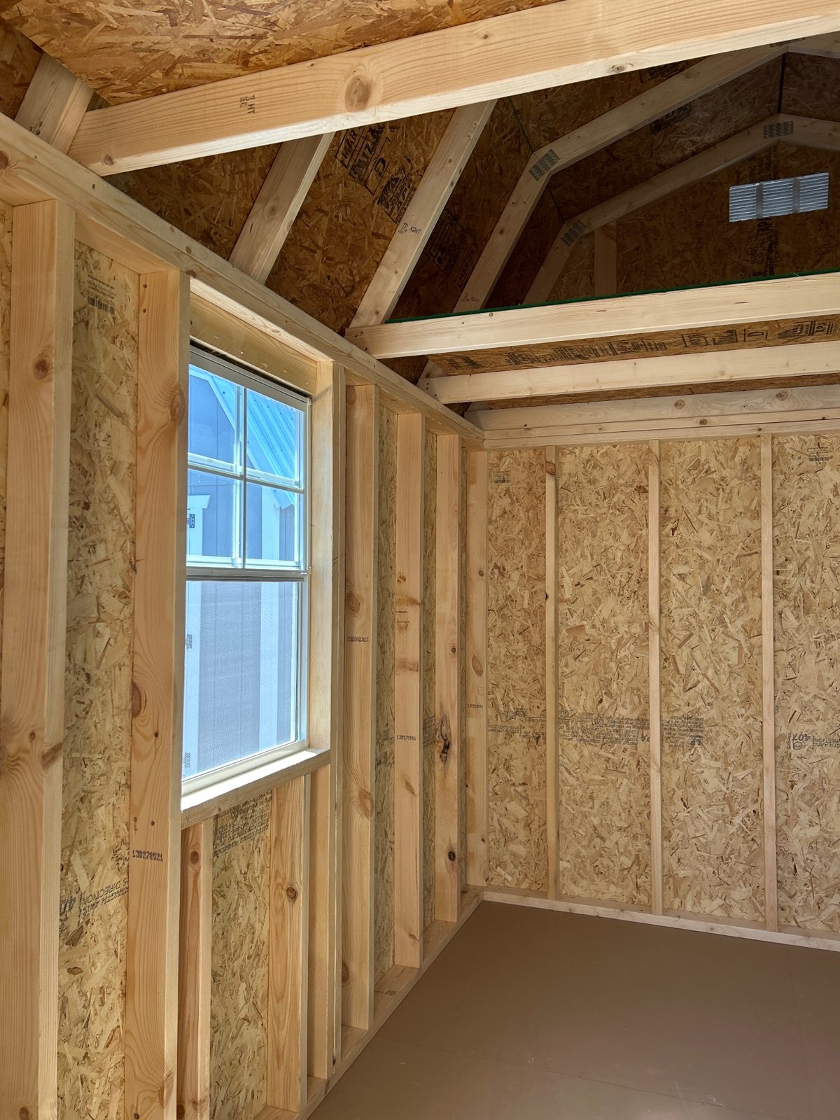 Lofted Barn - 8x12 interior